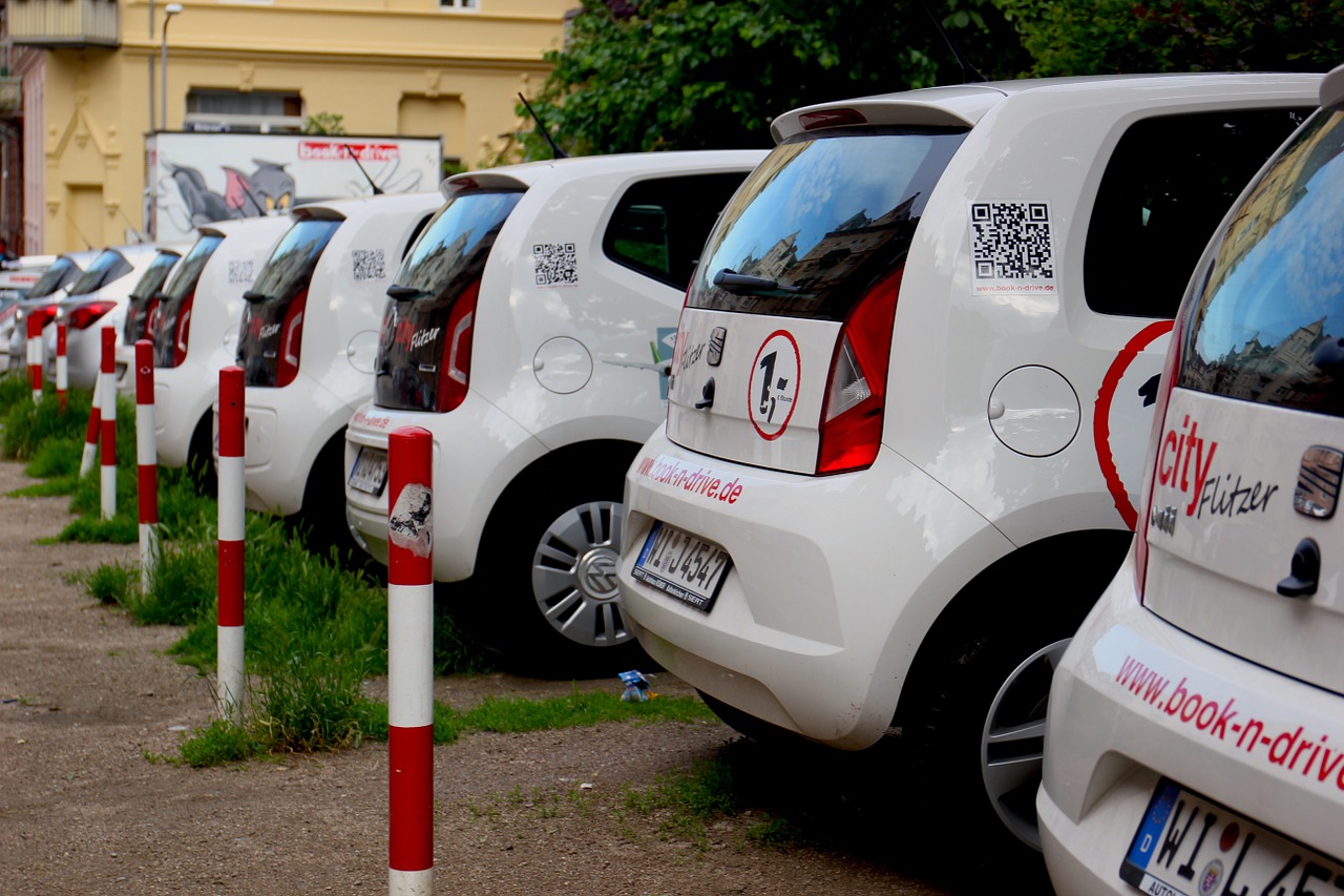 How to Save Money When Renting a Car